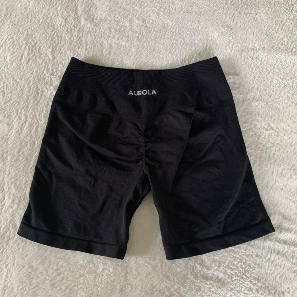 Women's Large AUROLA Black Scrunch Workout Gym Athletic Biker Shorts
